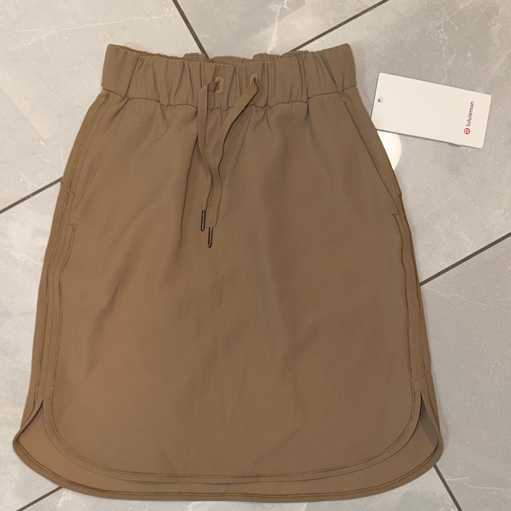 Lululemon Brown On The Fly Skirt